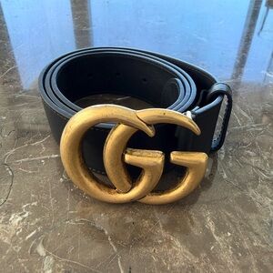 Gucci GG Marmont Black and Gold Leather Belt